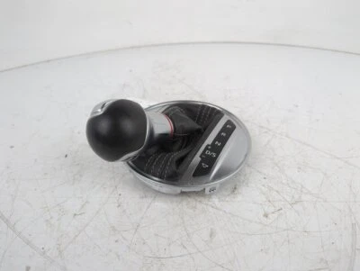 Palanca de cambios envolvente y palanca Audi TTS Quattro 2014-2024  Foto 1 de 4