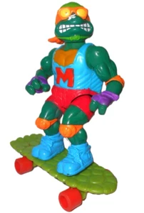 ***RED M *** Teenage Mutant Ninja Turtles 1991 MICHELANGELO Skateboardin Mike - Picture 1 of 4