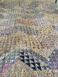 VINTAGE LARGE AMERICAN PATCHWORK QUILT BEDSPREAD HANDMADE STUNNING PATTERN VGC - Picture 1 of 21