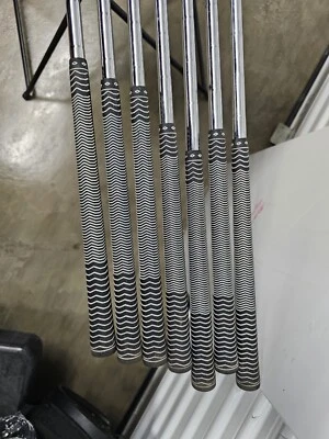 Juego de plancha Acer Series 2001 diestro 3 4 5 6 7 8 9 Foto 1 de 4