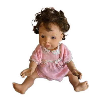 Playmates ~ Amazing Babies 14" Interactive Baby Doll Smart Response System 2000 - Image 1 of 4