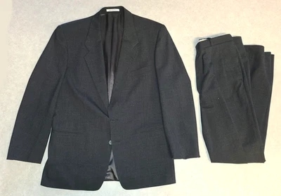 Vtg Yves Saint Laurent 2Pc Grey Wool Suit Jacket Pants 42R / 34 x 33 - Image 1 of 4