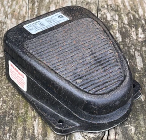 Clipper Linemaster 632-S Foot Pedal 240v 110 On Off Switch Cast Iron Housing NOS - Picture 1 of 10