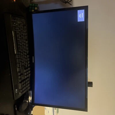 Samsung Monitor C24F390FHU  - LED monitor - curved 24" (Stand Included) - Image 1 of 4