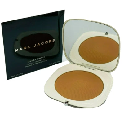 Marc Jacobs O!Mega Bronze Coconut Perfect Tan 0.8oz 104 Tan-tastic! New In Box - Image 1 of 4