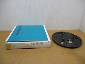 17980318 GM CONTACT - Picture 1 of 5