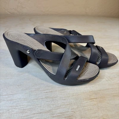 Sandalias Crocs Cyprus IV 14558 Espresso/Mushroom para mujer de 4" con tiras de tacón talla 11 Foto 1 de 4