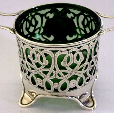 IMPRESIONANTE CUENCO ART NOUVEAU FORRADO DE VIDRIO VERDE PLATA ESTERLINA 1902 ANTIGUO 226g Foto 1 de 4