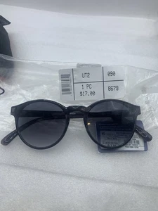 Women’s Universal Thread Round Circular Sunglasses New with Tags NWT - Picture 1 of 6