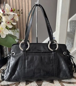 ili new york borsa donna a mano in pelle nera con frange nappe - Foto 1 di 9