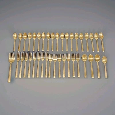 Pfaltzgraff Stainless 18/0 China Matte Silverware Flatware Lot Of 39 - Image 1 of 4