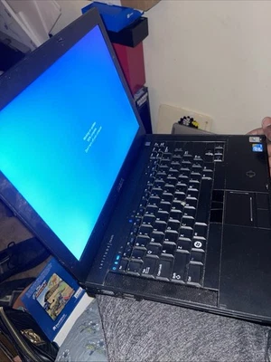 Dell Latitude E 6400 14in. (160GB, Intel Core 2 Duo, 2.4GHz, 2GB)... - Image 1 of 2