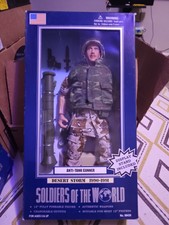 Soldiers Of The World Anti Tank Gunner Desert Storm 1990 - 1991 action figure