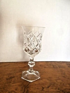DA VINCI CRYSTAL WINE GOBLET - MADAME PATTERN  6 7/8" TALL - Picture 1 of 1