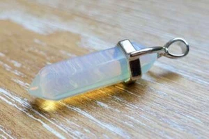 Ciondolo Ispirazione e Creatività Pietra Opale Doppia Punta Cristallo Reiki Naturale - Foto 1 di 3