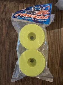 Pro-Line 40 Series Velocity HD Monster Truck Rims w/23mm Hubs (Yellow) 2678-02 - Picture 1 of 4