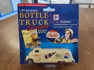 Golden Wheel Inc. 1:87 Bottle Truck Evolution 1945's Bottle Truck 'Pepsi' - Picture 1 of 3