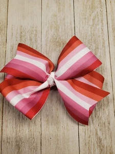 Adorable Lesbian Bow LGBTQ Hair Bow Pride Bow Pride Hair Bow Lesbian Hair Bow - Picture 1 of 1