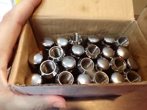 NEW n Box 24 pc 14 x 2 F150 Ford Expedition Also Fits Lincoln Navigator LUG NUTS - Picture 1 of 5