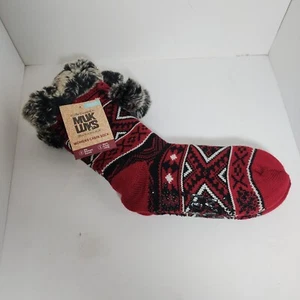 Muk Lucks Women Cabin Sock Size S/M (5-7) Red Black Slip Resistant Outsole New - Picture 1 of 7