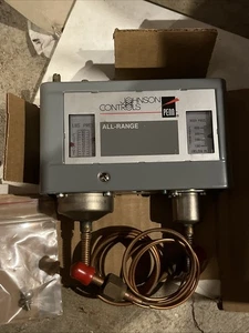 Control de presión doble Penn 70 lb P70LB-1C - Envío gratuito + Geniune OEM - Imagen 1 de 2