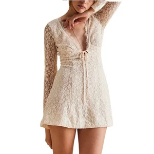 Neu mit Etikett Free People Petra Mini Spitzenkleid - Bild 1 von 9