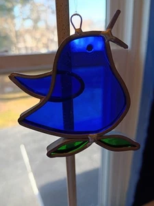 Vitral Azul Pájaro Sobre Hoja/Plomo/Colgante/Retrapactor de Sol/Adorno Azul Verde 3"T - Imagen 1 de 8