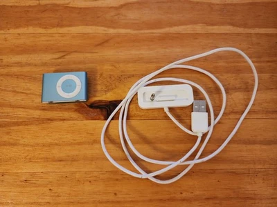 iPod Shuffle 2nd Generation 1GB Blue - Image 1 of 4
