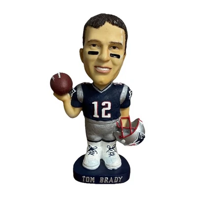 🏈 NFL PATRIOTAS DE NUEVA INGLATERRA TOM BRADY #12 QB CLUB DOBLE BOBBLES 8" BOBBLEHEAD Foto 1 de 4