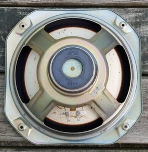 FISHER STV-725 Model SC80767-3 F67 10" WOOFER SPEAKER Japan AGKT Reads 5.9 Ohms - Picture 1 of 12