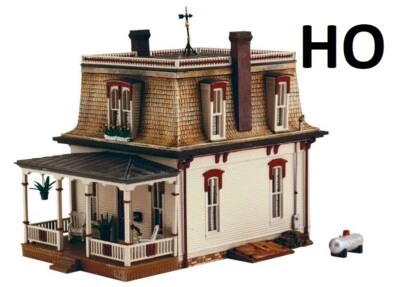 HO Scale - Our House  *BLDG KIT* DPM-12700 - Image 1 of 4