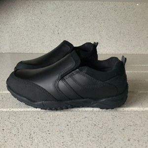 boys wide fit trainers