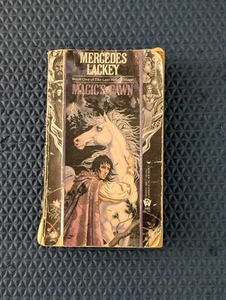 Mercedes Lackey Magic's Pawn Paperback First Edition June 1989 - Picture 1 of 5