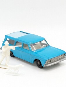 Matchbox Lesney 41 Studebaker Wagonnaire 1964 vintage diecast toy car