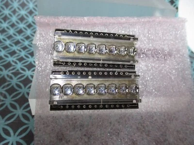 HP 16-Segment 8 Character D.P. 通用阴极红色字母数字显示屏 6300-039C — 第 1/3 张图片