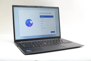 14" 4K+ Lenovo ThinkPad X1 Carbon Gen 10, i7-1270P, 512GB, 32GB - Picture 1 of 16