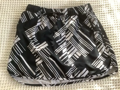 Mujer SLAZENGER Golf Elástico Corbata Cintura - Patrón Blanco y Negro Skort - Talla M Foto 1 de 4