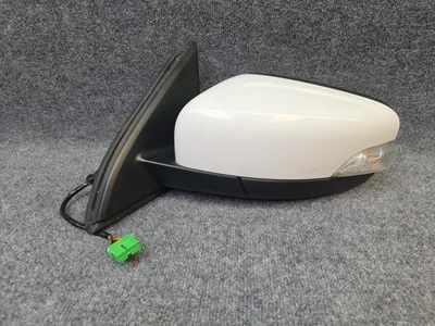 2010-2013 VOLVO XC60  POWER DOOR MIRROR DRIVER NO CAMERA SEE PICTURES - Image 1 of 4