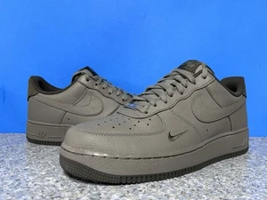 NIKE Air Force 1 Low '07 LV8 HM9483-300 Sz 12 Mens Light Army Light Cargo Khaki - Picture 1 of 7