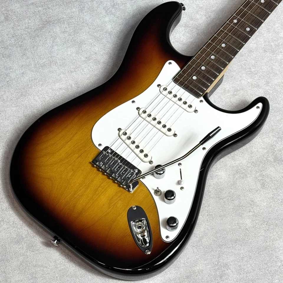 G&L S-500 Premium Used 2010 Maple Neck Rosewood Fingerboard Sunburst w/Soft Case - Image 1 of 4