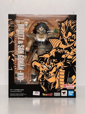 SDCC 2023 RADITZ & SON GOHAN Kid SH Figuarts Tamashii Nations Bandai DBZ IN HAND Cover