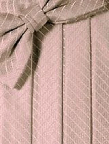 Nuevo juego de fajarita y pajarita con patrón Palermo Foto 1 de 1