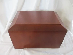 Wooden Urn Box For Human or Pet Ashes Cremation Funeral Display Decorative LARGE - Picture 1 of 5