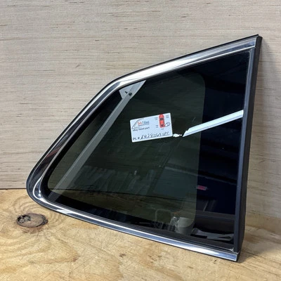 2019 - 2024 SUBARU FORESTER right passenger side quarter Glass FQ28069YPY - Image 1 of 4