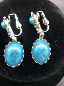 Stunning Turquoise silver latch back earring, for any occasion.  - Picture 1 of 5