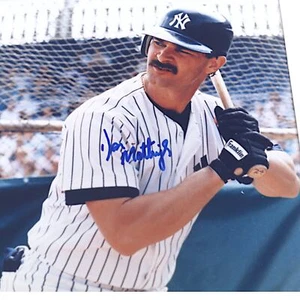 Don Mattingly New York Yankees Signed 8"x10" Photo w/ Certificate - Picture 1 of 5