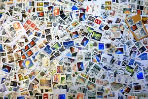 GREENLAND MIXED STAMPS II on paper mixture/kiloware 1 oz.(28 grams) B2 - Picture 1 of 1