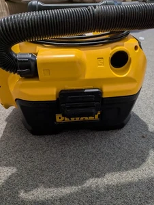 DeWalt DCV584L-GB 18V XR AC/DC L-Klasse Nass- & Trockensauger. Nur Body. tadellos  - Bild 1 von 4