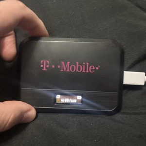 NICE USED T-Mobile FRANKLIN T9 WIRELESS R717 4G LTE MOBILE HOTSPOT - Picture 1 of 8