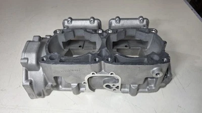 Polaris OEM Upper Crankcase Half 1203210 Cleanfire 600 RMK Shift IQ 2006-2012 - Image 1 of 4